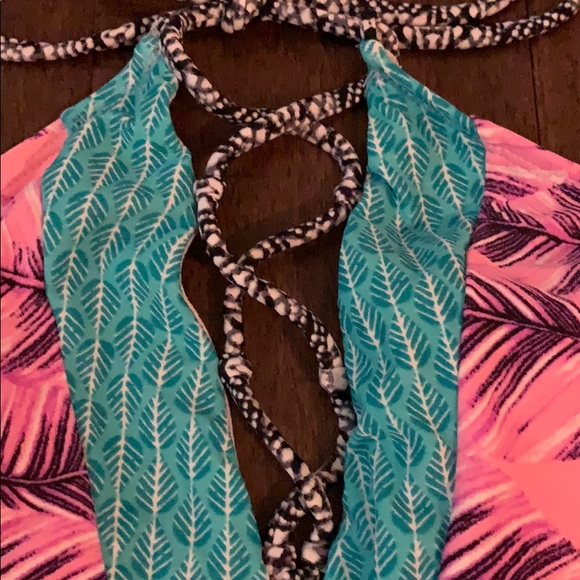 Hula Honey Swim Suit NWT - Picture 6 of 7